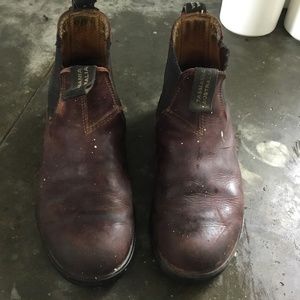 Maroon Blundstone